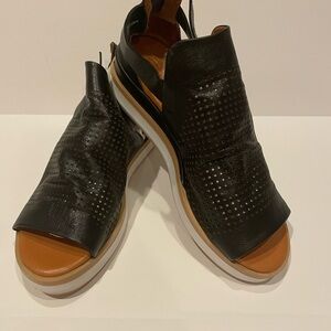 Piampiani Perforated Gorgeous Black Leather Open-Toe Platform Sandals